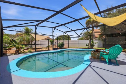 House in Oviedo, Florida 2 bedrooms, 107.02 sq.m. № 2200228 - photo 28