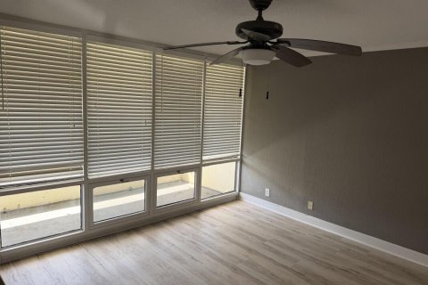 Condominio en alquiler en Boca Raton, Florida, 3 dormitorios, 172.8 m2 № 2088273 - foto 8