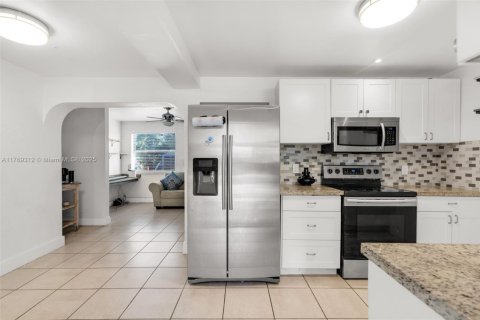 Casa en venta en Hollywood, Florida, 3 dormitorios, 108.51 m2 № 1708135 - foto 12