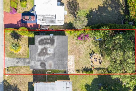 Casa en venta en Hollywood, Florida, 3 dormitorios, 108.51 m2 № 1708135 - foto 25