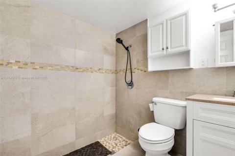 Casa en venta en Hollywood, Florida, 3 dormitorios, 108.51 m2 № 1708135 - foto 9