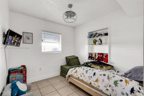 Casa en venta en Hollywood, Florida, 3 dormitorios, 108.51 m2 № 1708135 - foto 8