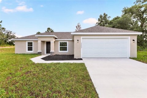 House in Dunnellon, Florida 3 bedrooms, 119.47 sq.m. № 2323287