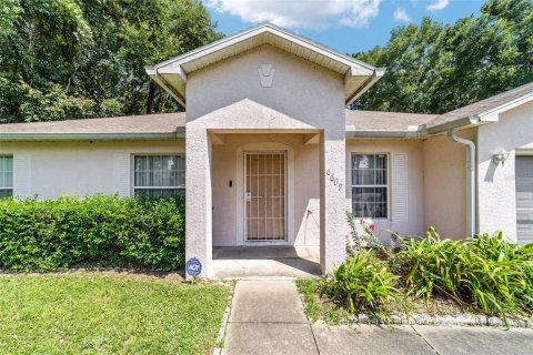 House in Ocala, Florida 3 bedrooms, 157.19 sq.m. № 1914805 - photo 3