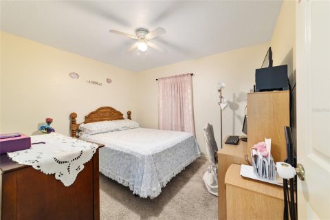 House in Ocala, Florida 3 bedrooms, 157.19 sq.m. № 1914805 - photo 23
