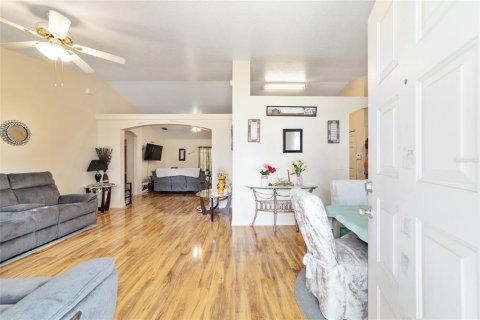 House in Ocala, Florida 3 bedrooms, 157.19 sq.m. № 1914805 - photo 4