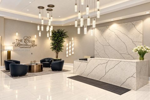 Copropriété à vendre à Miami, Floride: 1 chambre, 76.64 m2 № 2390158 - photo 25