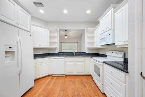 House in Lakeland, Florida 3 bedrooms, 137.5 sq.m. № 1719977 - photo 12