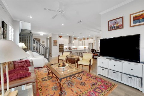 House in Lake Mary, Florida 3 bedrooms, 244.61 sq.m. № 1916986 - photo 15