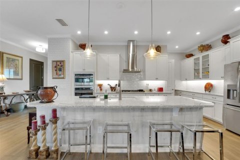 House in Lake Mary, Florida 3 bedrooms, 244.61 sq.m. № 1916986 - photo 8