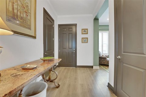 House in Lake Mary, Florida 3 bedrooms, 244.61 sq.m. № 1916986 - photo 4