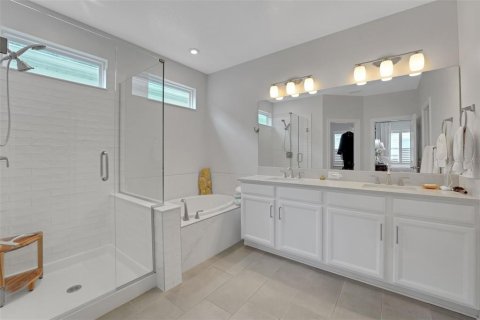 House in Lake Mary, Florida 3 bedrooms, 244.61 sq.m. № 1916986 - photo 21