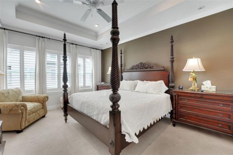 House in Lake Mary, Florida 3 bedrooms, 244.61 sq.m. № 1916986 - photo 19