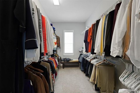 House in Lake Mary, Florida 3 bedrooms, 244.61 sq.m. № 1916986 - photo 23