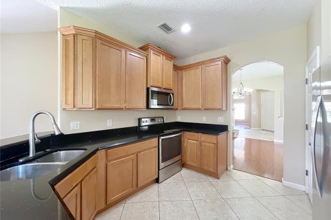 House in Orlando, Florida 4 bedrooms, 247.86 sq.m. № 1884616 - photo 20