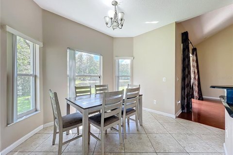 House in Orlando, Florida 4 bedrooms, 247.86 sq.m. № 1884616 - photo 24