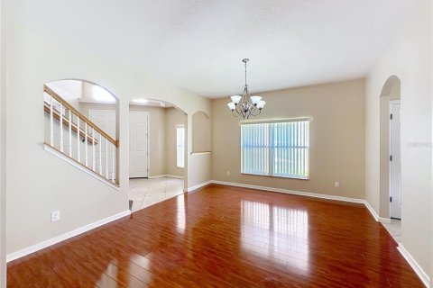 House in Orlando, Florida 4 bedrooms, 247.86 sq.m. № 1884616 - photo 15
