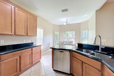 House in Orlando, Florida 4 bedrooms, 247.86 sq.m. № 1884616 - photo 18