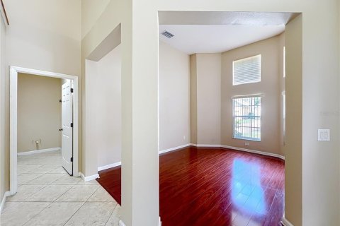 House in Orlando, Florida 4 bedrooms, 247.86 sq.m. № 1884616 - photo 9