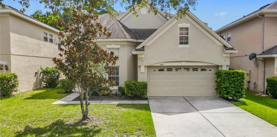 House in Orlando, Florida 4 bedrooms, 247.86 sq.m. № 1884616