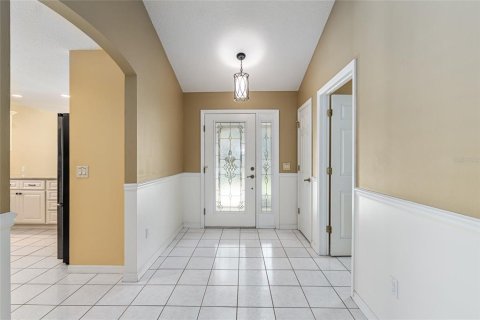 House in Lady Lake, Florida 3 bedrooms, 189.33 sq.m. № 2116162 - photo 6