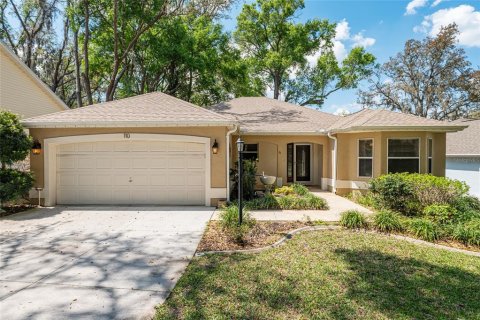 House in Lady Lake, Florida 3 bedrooms, 189.33 sq.m. № 2116162 - photo 2