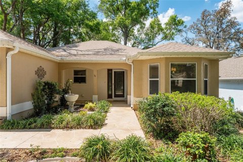 House in Lady Lake, Florida 3 bedrooms, 189.33 sq.m. № 2116162 - photo 4