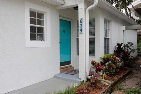 House in Palm Harbor, Florida 2 bedrooms, 88.35 sq.m. № 1898511 - photo 2