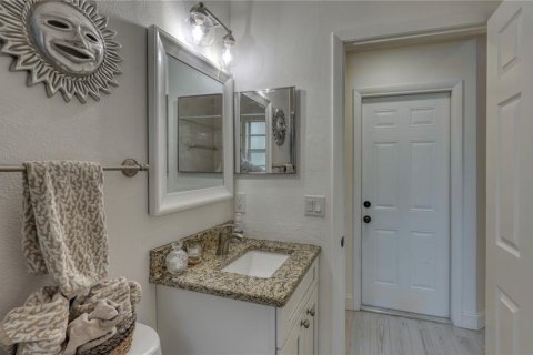 House in Palm Harbor, Florida 2 bedrooms, 88.35 sq.m. № 1898511 - photo 24