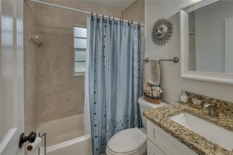 House in Palm Harbor, Florida 2 bedrooms, 88.35 sq.m. № 1898511 - photo 23