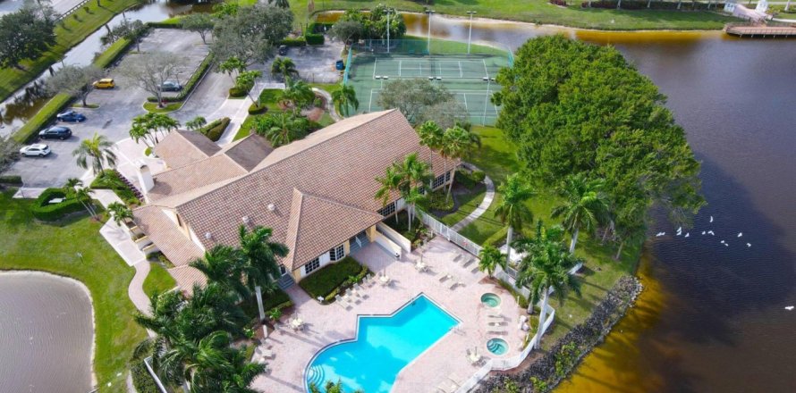 Villa ou maison à Wellington, Floride 3 chambres, 134.34 m2 № 1127909