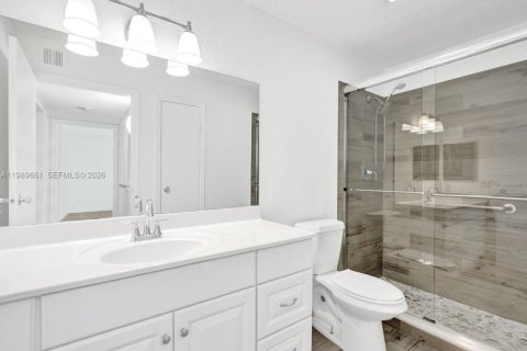 Снять в аренду кондоминиум в Корал-Спрингс, Флорида 1 спальня, 92.9м2, № 2056892 - фото 16