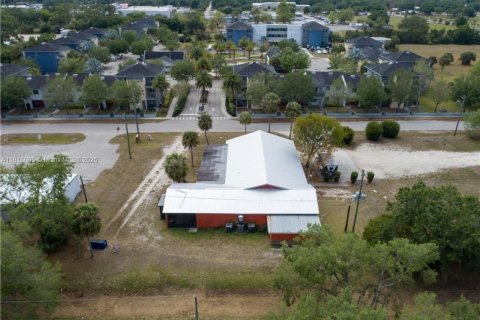 Купить коммерческую недвижимость в Лабель, Флорида № 1957634 - фото 4