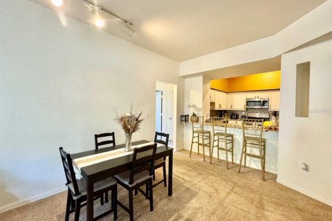 Condominio en alquiler en Tampa, Florida, 3 dormitorios, 130.16 m2 № 1789110 - foto 7