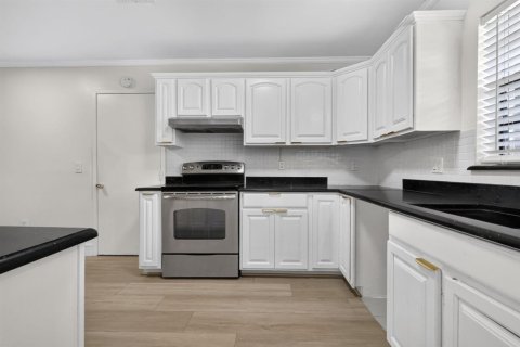 Adosado en venta en Lake Worth, Florida, 4 dormitorios, 158.49 m2 № 2246354 - foto 5