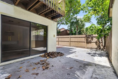 Adosado en venta en Lake Worth, Florida, 4 dormitorios, 158.49 m2 № 2246354 - foto 29