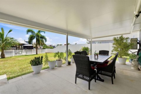 Casa en venta en Apollo Beach, Florida, 3 dormitorios, 133.69 m2 № 2266589 - foto 19