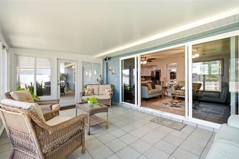 Casa en venta en Apollo Beach, Florida, 3 dormitorios, 133.69 m2 № 2266589 - foto 11