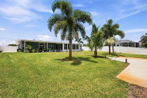 Casa en venta en Apollo Beach, Florida, 3 dormitorios, 133.69 m2 № 2266589 - foto 4