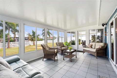 Casa en venta en Apollo Beach, Florida, 3 dormitorios, 133.69 m2 № 2266589 - foto 9