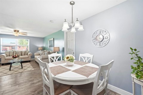 Casa en venta en Apollo Beach, Florida, 3 dormitorios, 133.69 m2 № 2266589 - foto 16