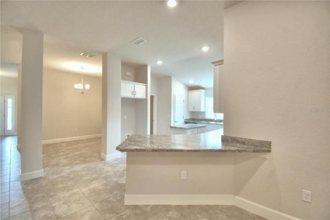Casa en venta en Lakeland, Florida, 4 dormitorios, 204.38 m2 № 2342358 - foto 11