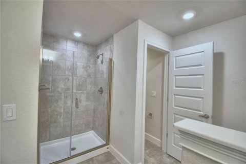 Casa en venta en Lakeland, Florida, 4 dormitorios, 204.38 m2 № 2342358 - foto 16