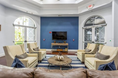 Condo in Tampa, Florida, 2 bedrooms  № 1844653 - photo 10