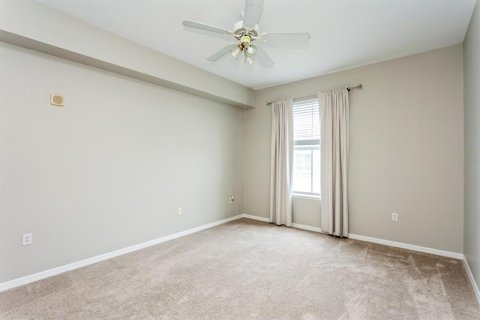 Condo in Tampa, Florida, 2 bedrooms  № 1844653 - photo 30
