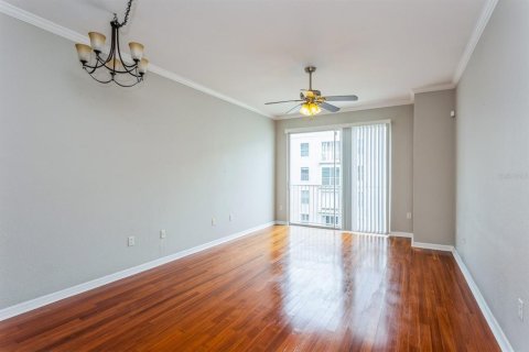 Condo in Tampa, Florida, 2 bedrooms  № 1844653 - photo 26