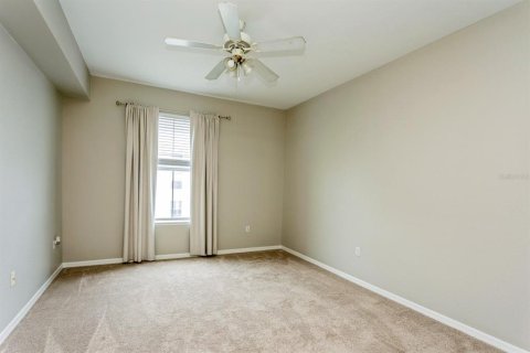 Condo in Tampa, Florida, 2 bedrooms  № 1844653 - photo 29