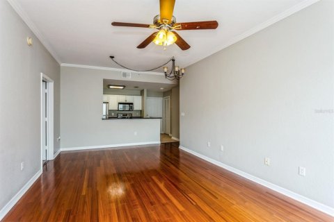 Condo in Tampa, Florida, 2 bedrooms  № 1844653 - photo 24
