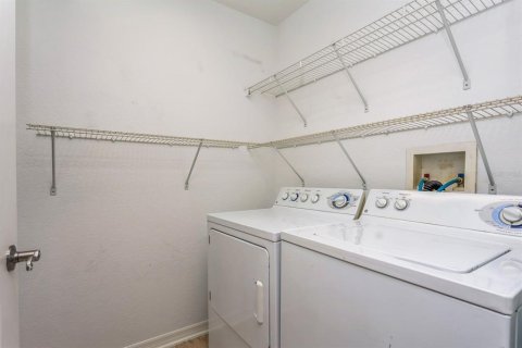 Condo in Tampa, Florida, 2 bedrooms  № 1844653 - photo 20