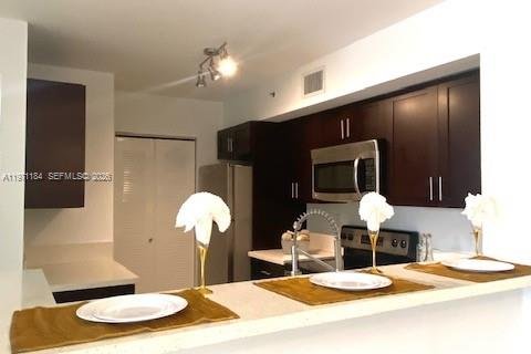 Купить кондоминиум в Мирамар, Флорида 3 спальни, 104.52м2, № 2032094 - фото 3